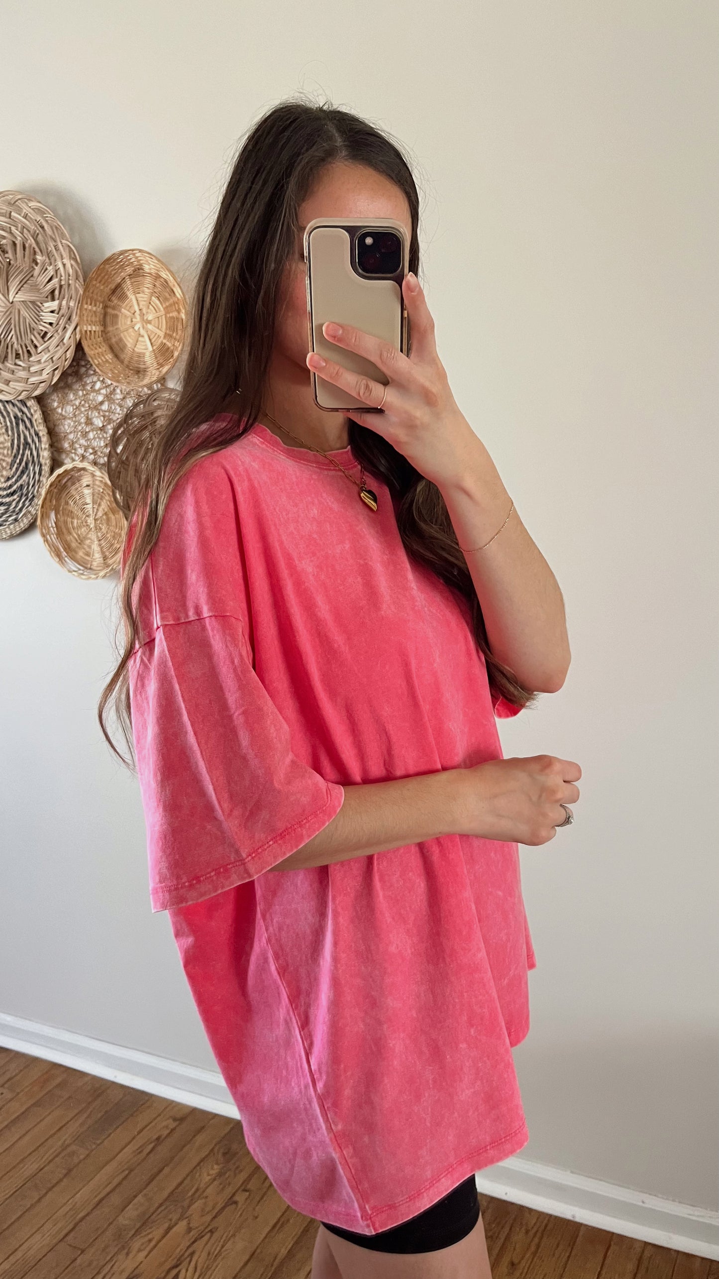 Oversized Boyfriend Tee / Fuschia