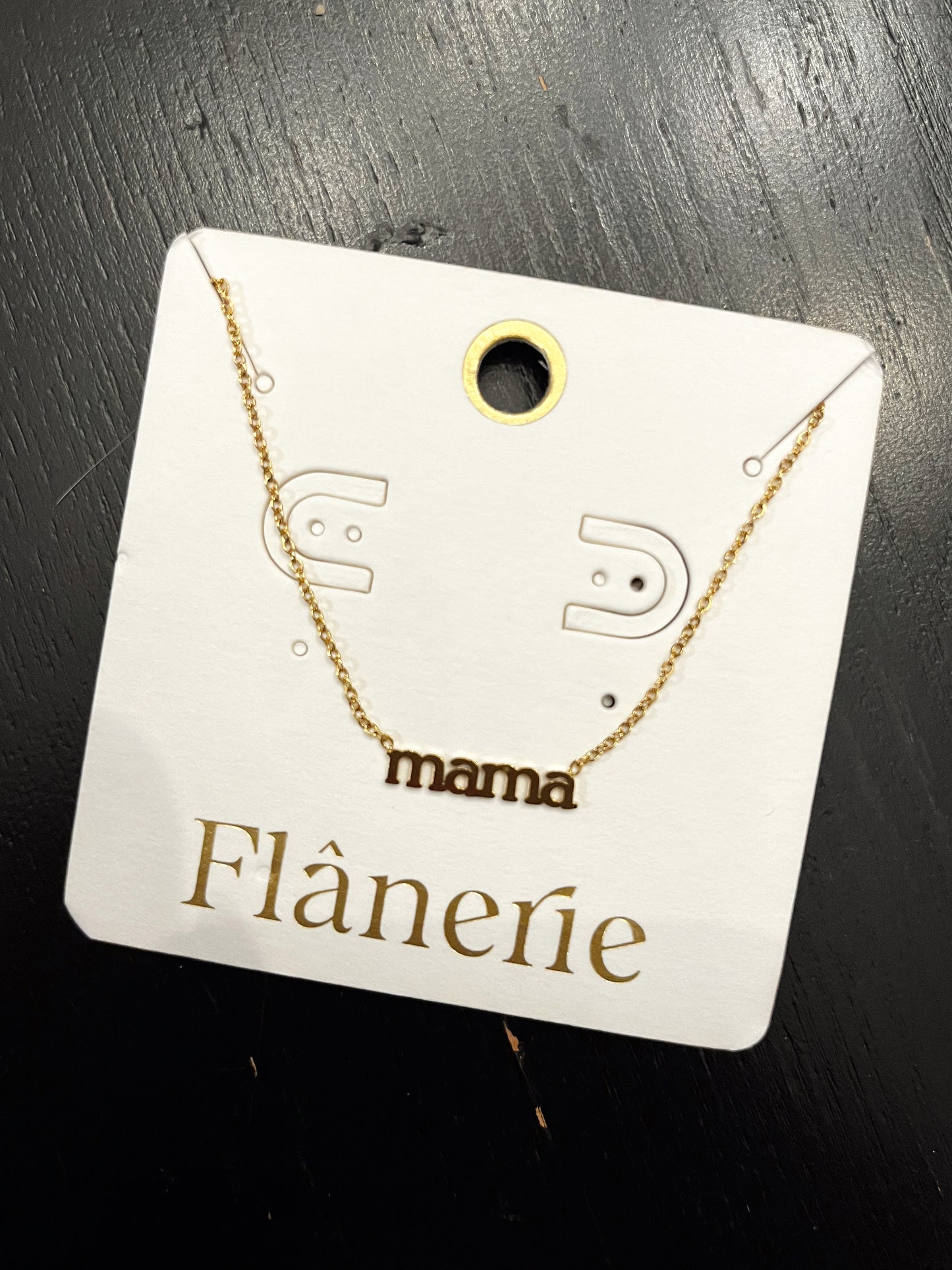 Mama Necklace / Non-tarnish