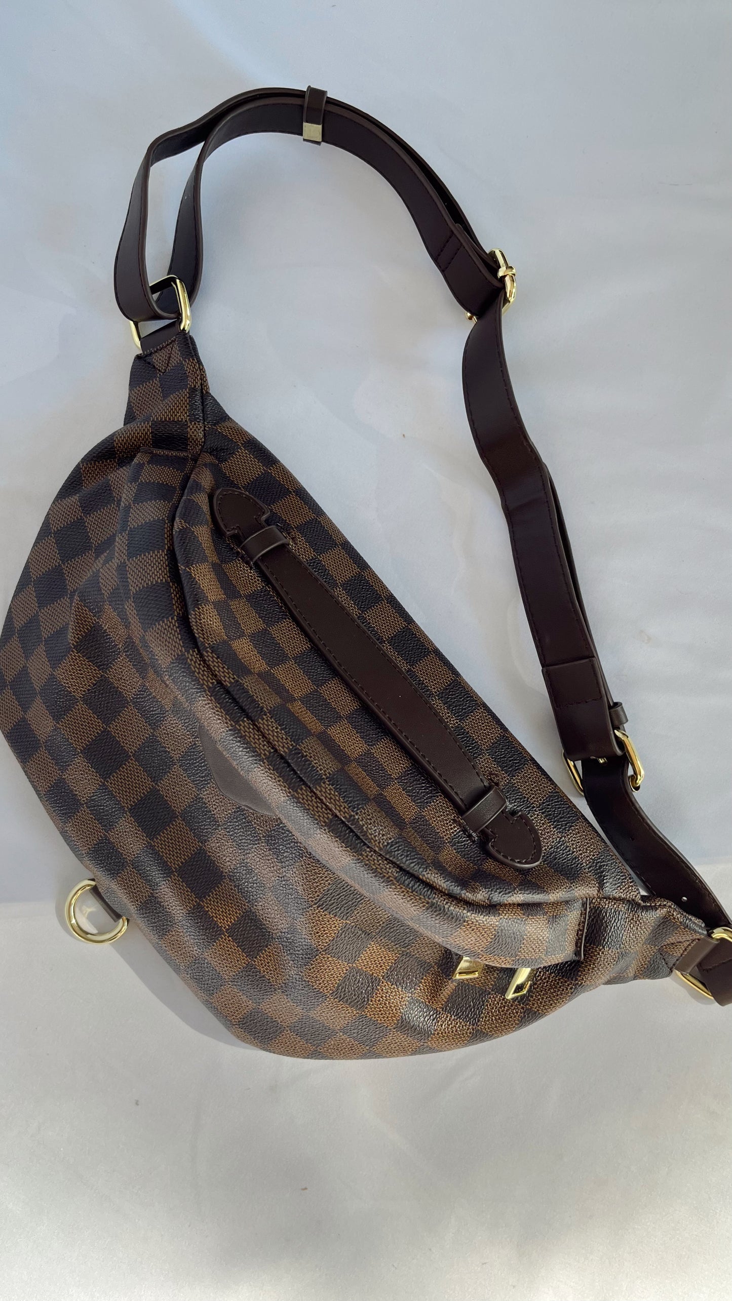 Checkered Bum Bag / Brown