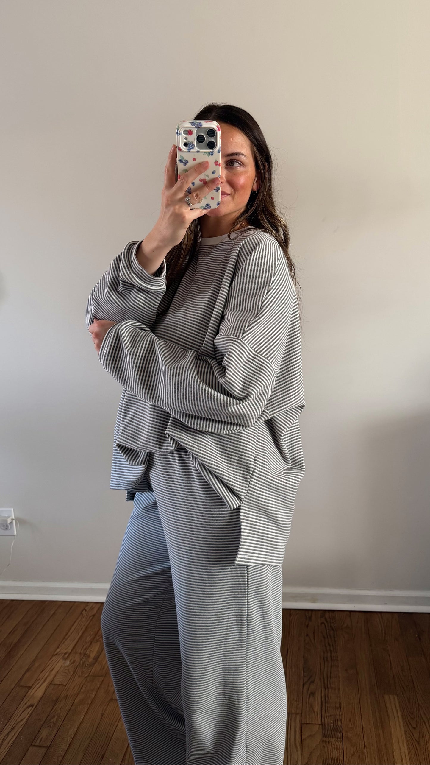 Weekend Fleece Pullover / Charcoal