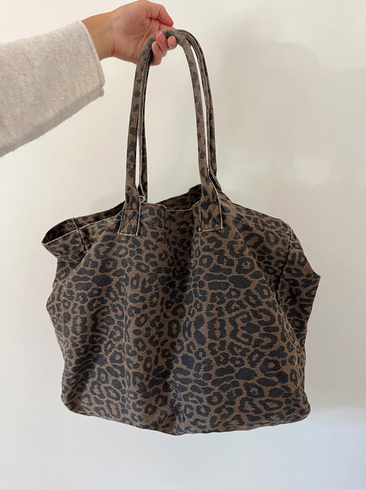 Cheetah Tote Bag