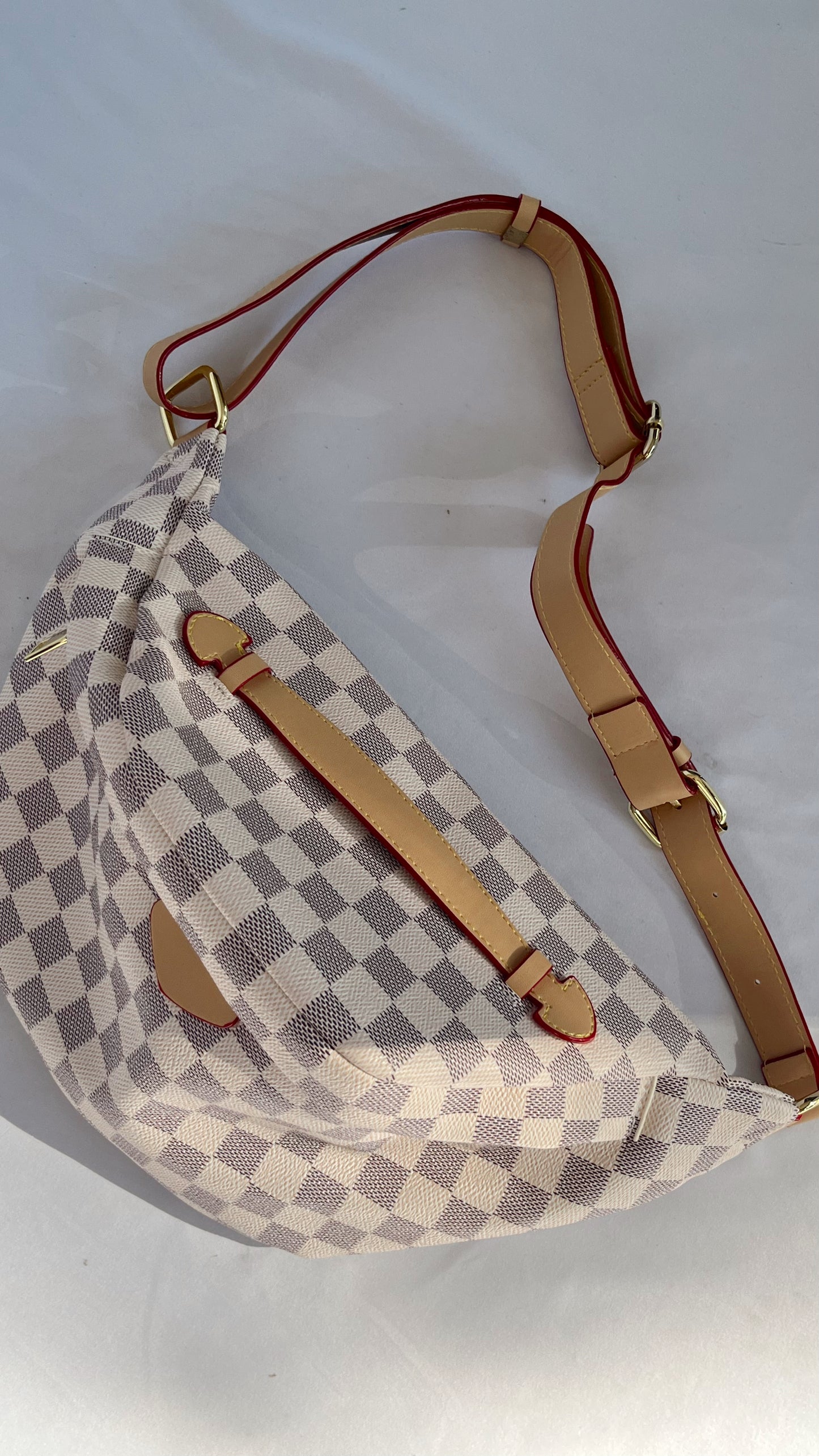 Checkered Bum Bag / White