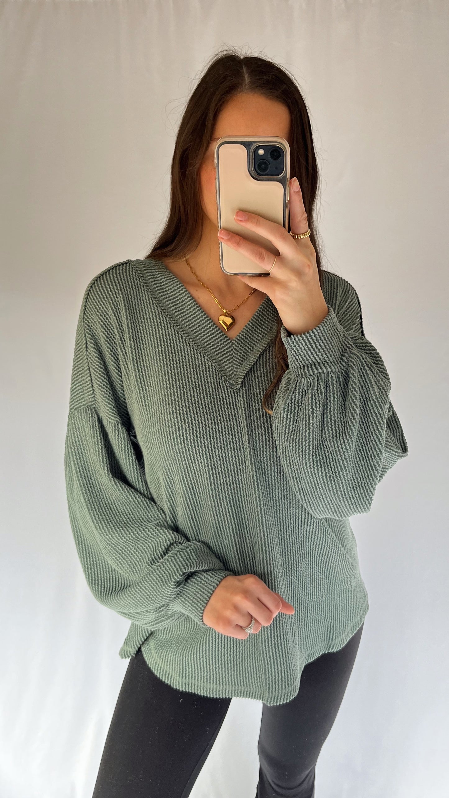 Ribbed V-neck Long Sleeve Top / Green / DOORBUSTER!