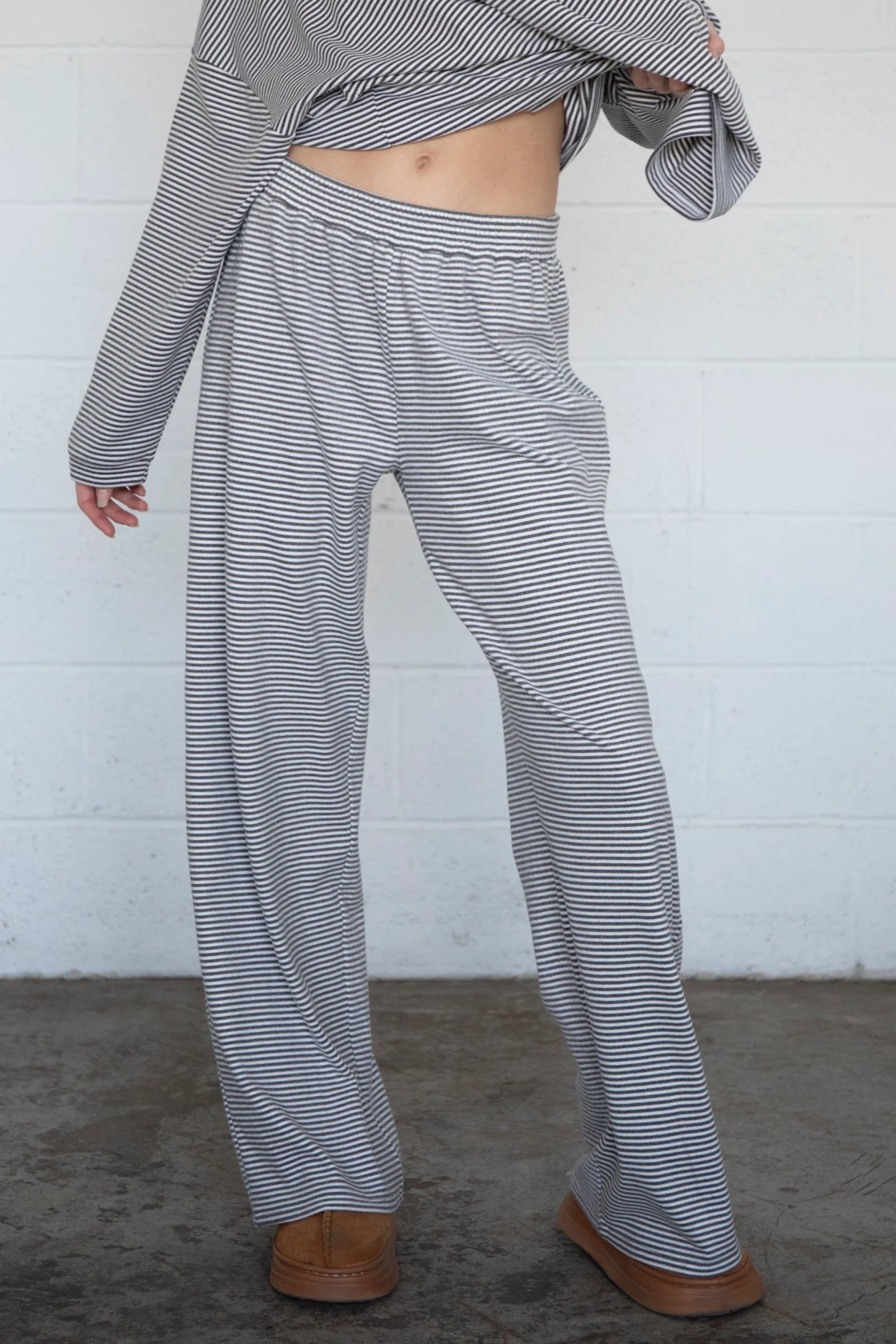 Weekend Fleece Pants / Charcoal