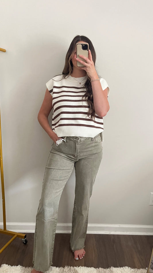 Anna Washed Frayed Hem Jeans / Light Olive